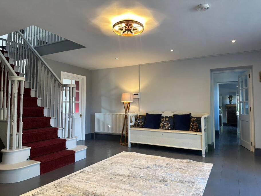 The Coach House 1861 Holiday home *